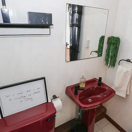 Ben Gower * Glentrasna